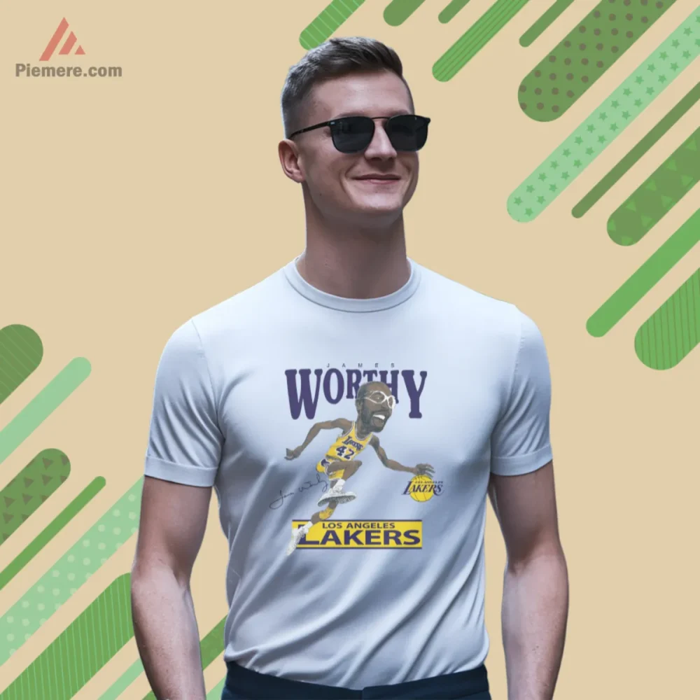 1980s James Worthy Los Angeles Lakers Caricature Basketball Shirt graphic short sleeve white