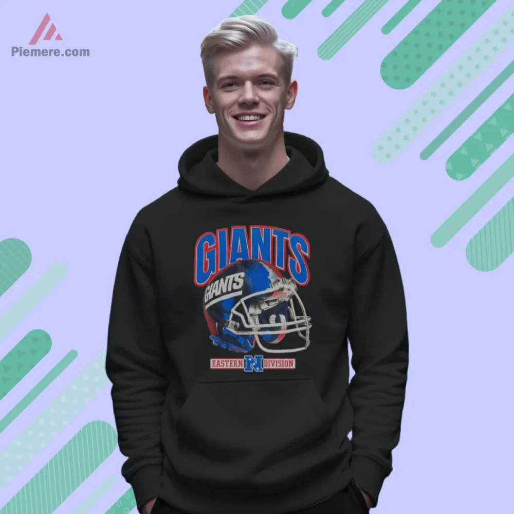 New York Giants vintage helmet graphic on black hoodie
