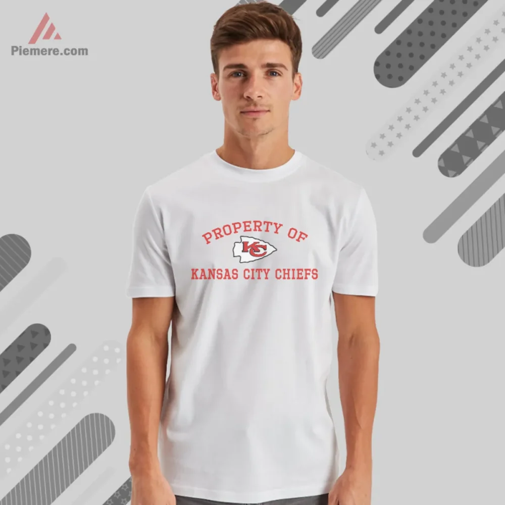 1990s Kansas City Chiefs Property Of Football Shirt with curved Property Of text and KC arrowhead