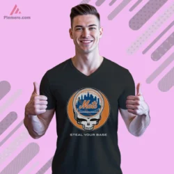 Black V neck tee that mixes music culture and New York baseball