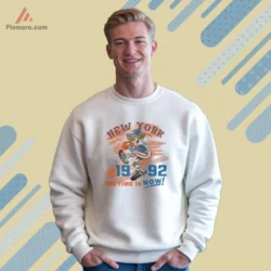 White sweatshirt with vintage Mr Met art