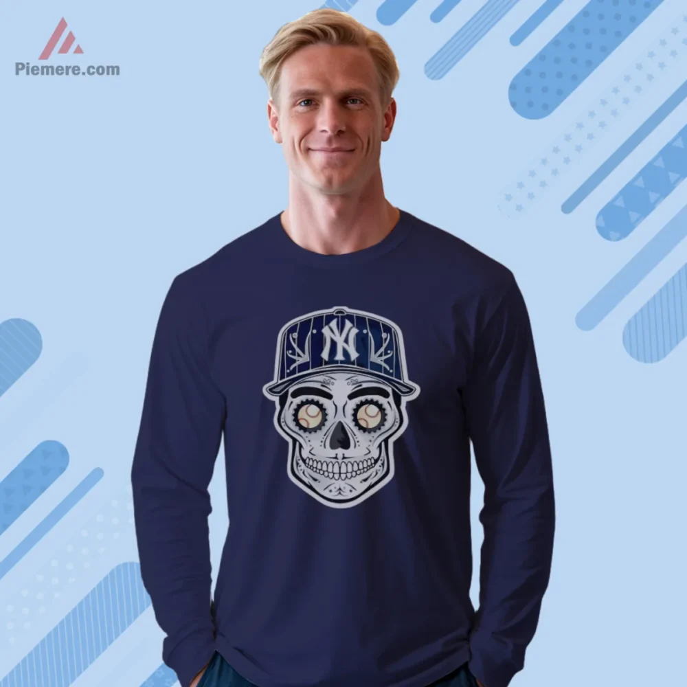 New York Yankees Skull Shirt on navy with baseball eyes and cap